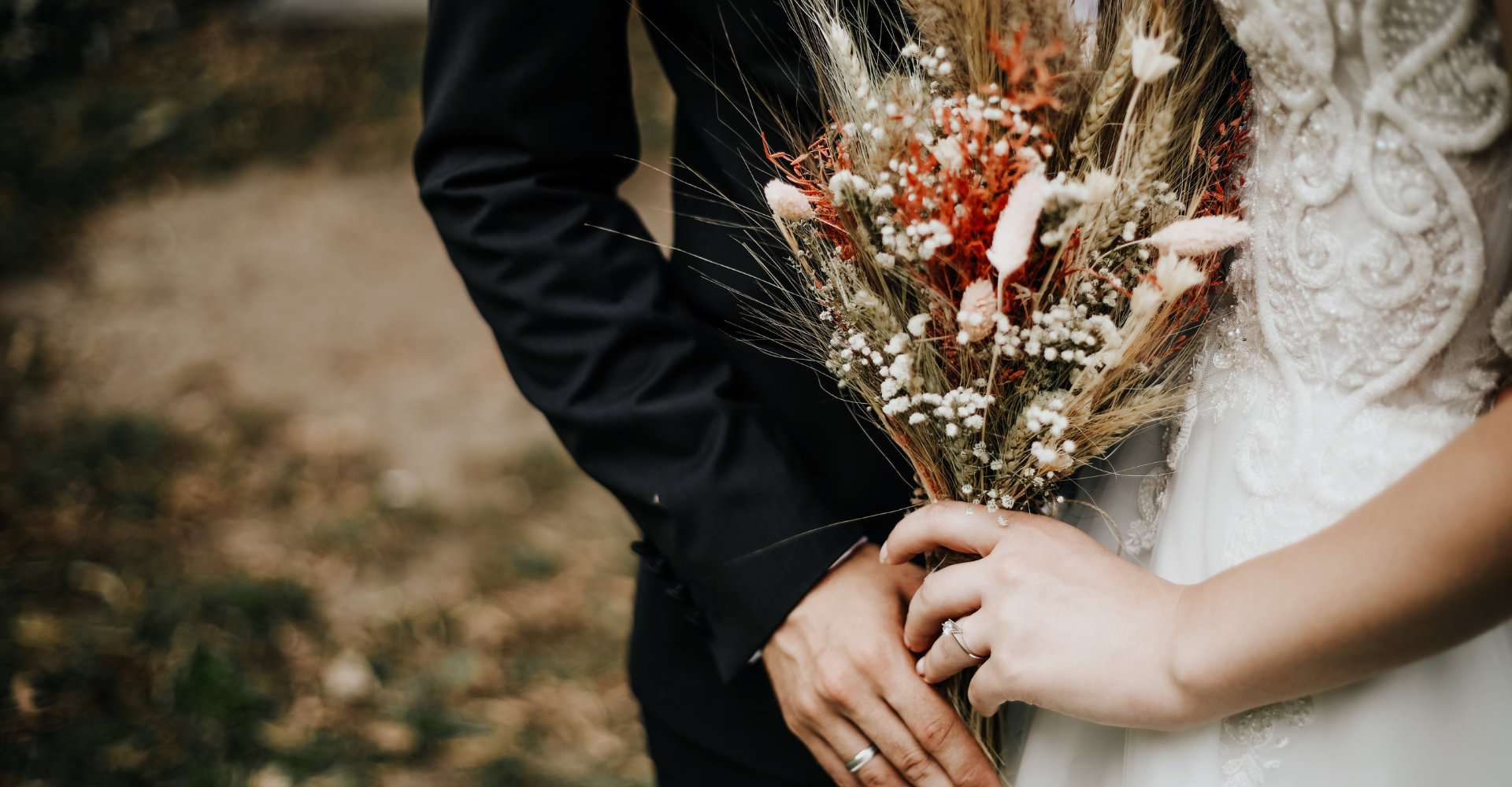 Geelong celebrant Kiara O'Leary